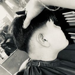 img_ElpuntodelaargentinabarbershopIOSAOMNEW_1